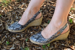 32C IRIS Black Espadrilles